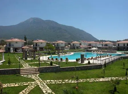 Aparthotel Orka Village 4*